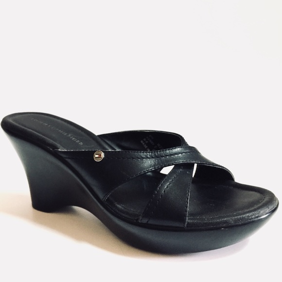 Tommy Hilfiger Shoes - Tommy Hilfiger Kerry Clogs Shoes, Size 9, EUC